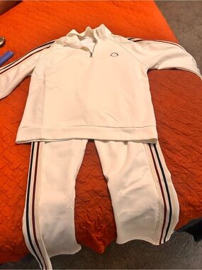 Men’s sweat suit